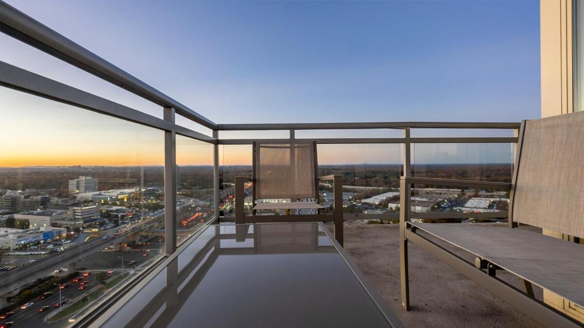 Aparthotel Hala Tysons à McLean Extérieur photo